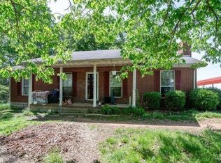 55 Sand Ridge Rd, Magnolia, KY 42757