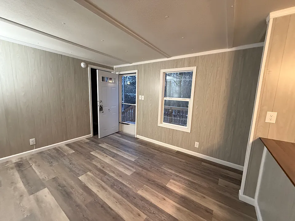 116 Longbranch Rd