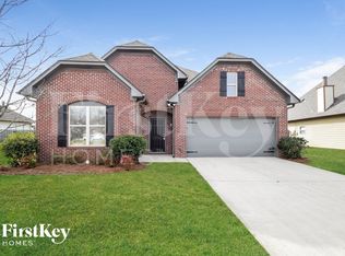 1017 Little Sorrel Dr, Calera, AL 35040