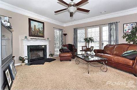 Greatroom has a gaslog fireplace