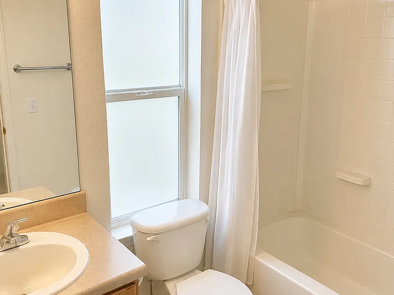 2153 Gilpin Ave — Photo 16