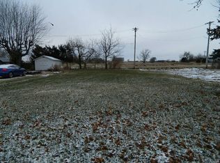 20 E High St, Jeffersonville, OH 43128