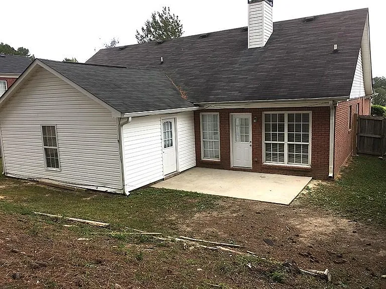 2515 Freemans Walk Dr — Photo 32