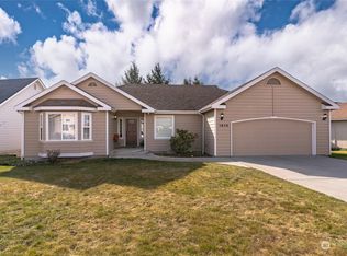 1810 Manhattan Dr, East Wenatchee, WA 98802