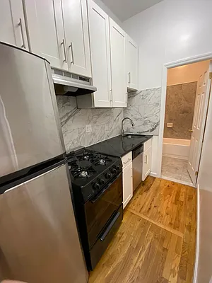 Rented by City Connections Realty | media 9