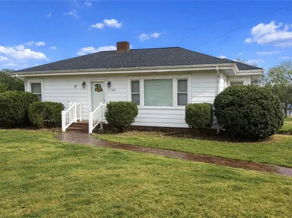 1143 N County Home Rd, Lexington, NC 27292