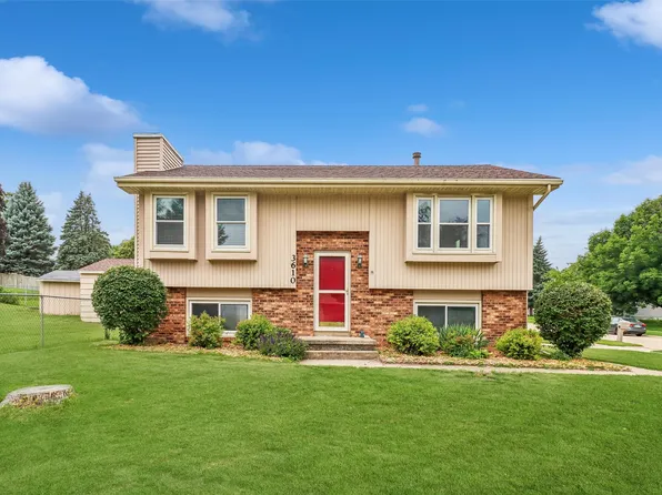 3610 Melanie Dr, Urbandale, IA 50322