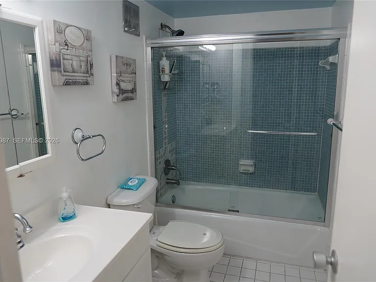 1913 S Ocean Dr #405 — Photo 17