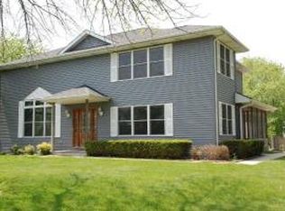 11336 Lakeshore Dr, Pleasant Prairie, WI 53158