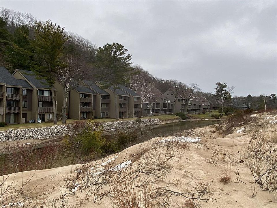 4 Tall Timber Gln, Glen Arbor, MI 49636 Zillow