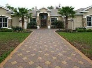 16216 Ternglade Dr, Lithia, FL 33547