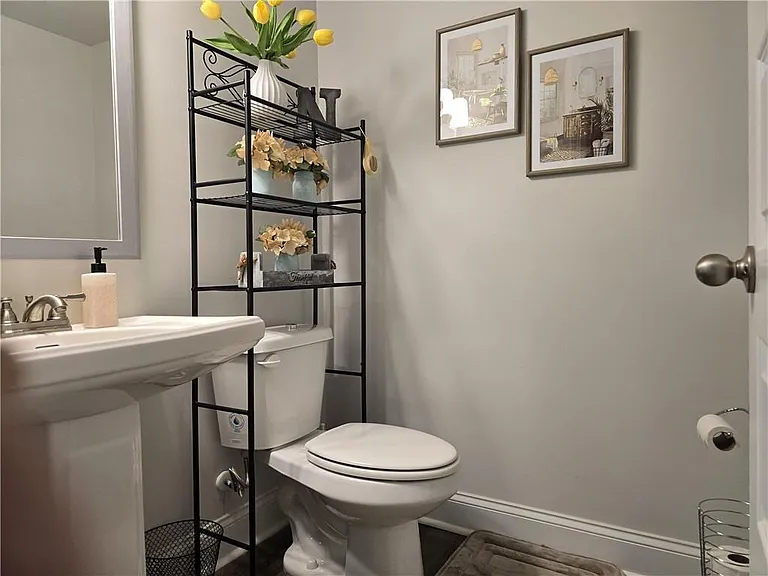 556 Amarante Cir — Photo 8