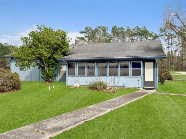 69367 Blueberry Loop, Pearl River, LA 70452