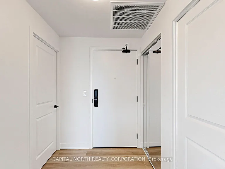 2075 Lakeshore Rd #708 — Photo 24