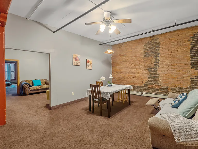 307-13 S Clinton St S #300 — Photo 8