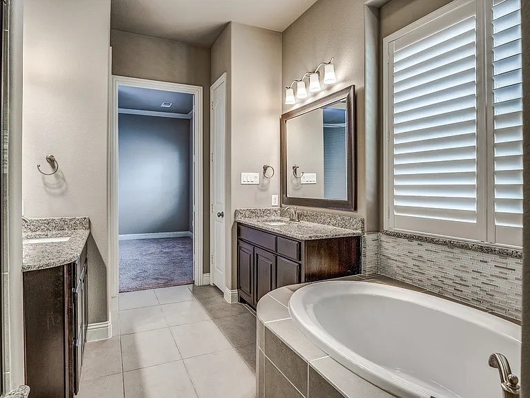 534 Evergreen Dr — Photo 34