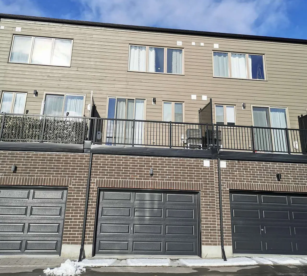 2 bed, $2,600 — Photo 3