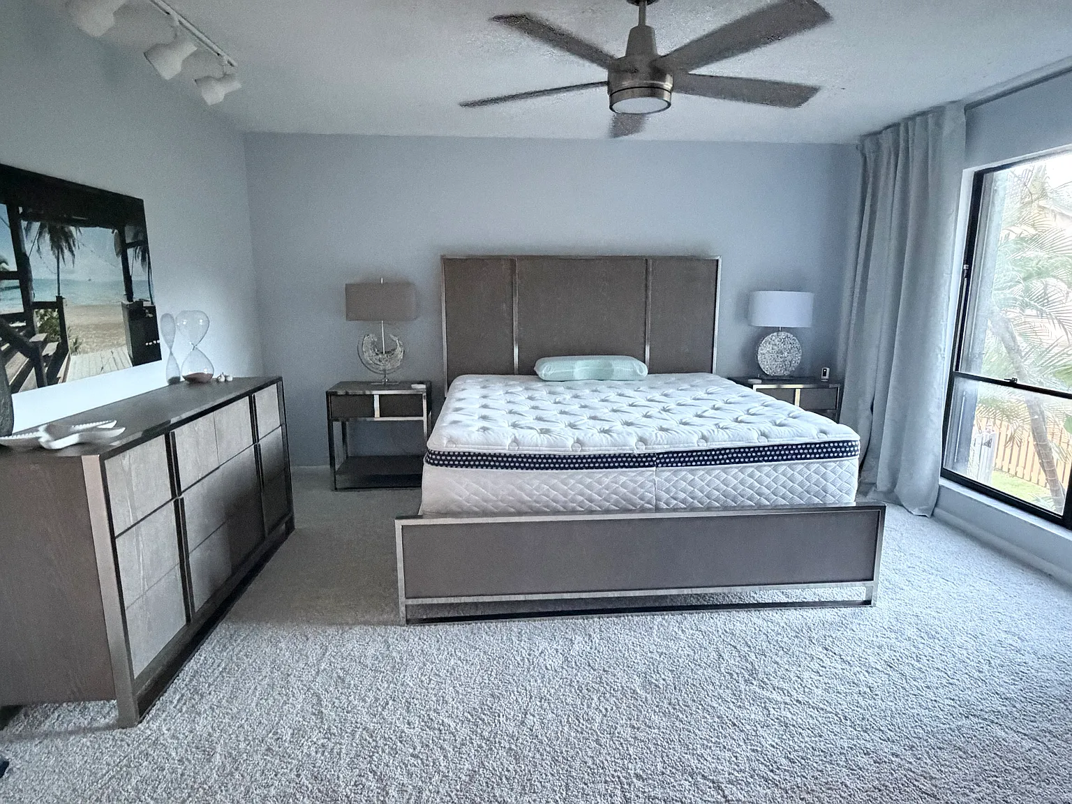 3 bed, 2.5 bath, 1580 sqft, $1,350 — Photo 2