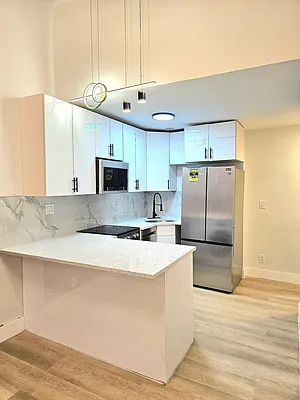 Rented by Kasin Management | media 12