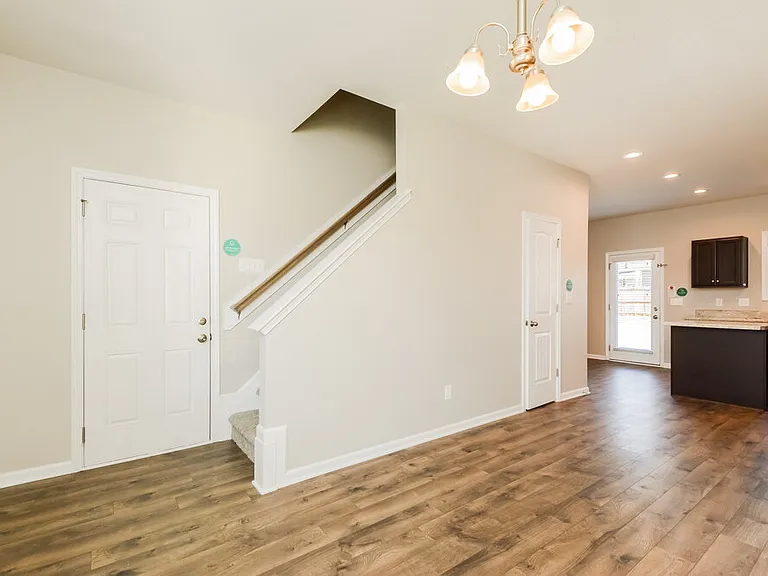 138 Sunfish St — Photo 7