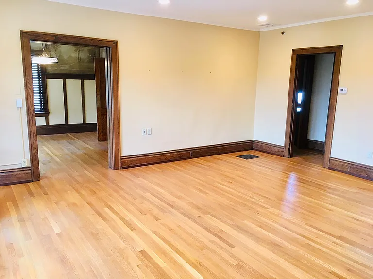 923 Cherry St SE #2 — Photo 4