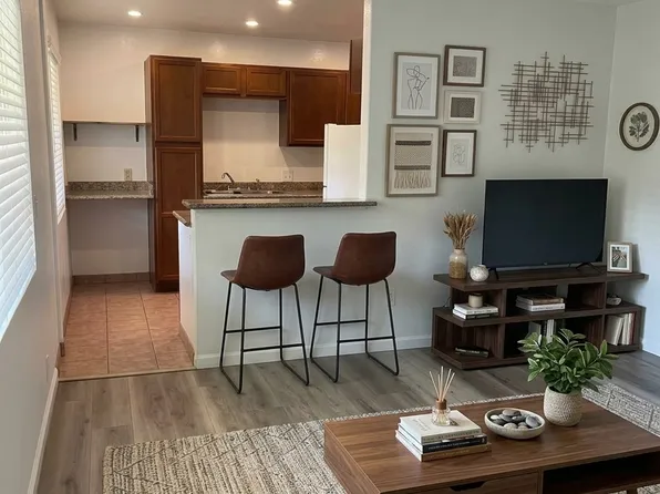 1215 Alameda De Las Pulgas, Belmont, CA 94002