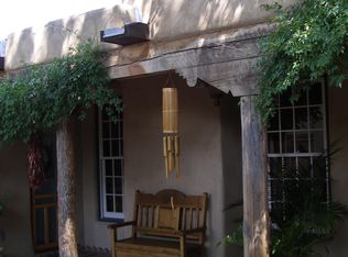 2731 Carson Rd NW, Albuquerque, NM 87104