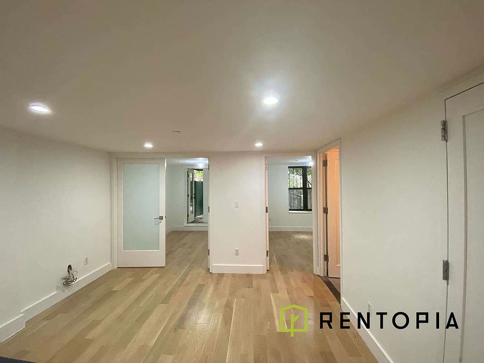 1st image of 26 Lefferts Pl #1J