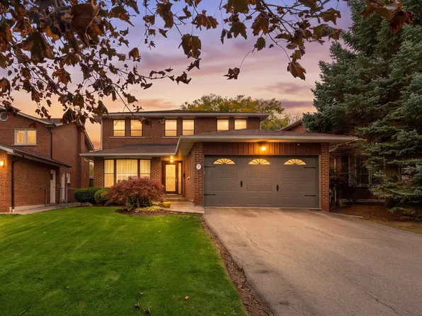 7 Charnwood Pl, Markham, ON L3T 5H2