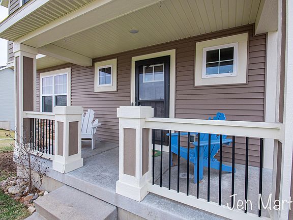 3rd image of 4982 Winston Hill Dr NE #1