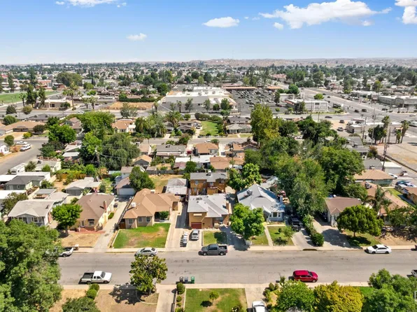 130 Highland Dr, Bakersfield, CA 93308