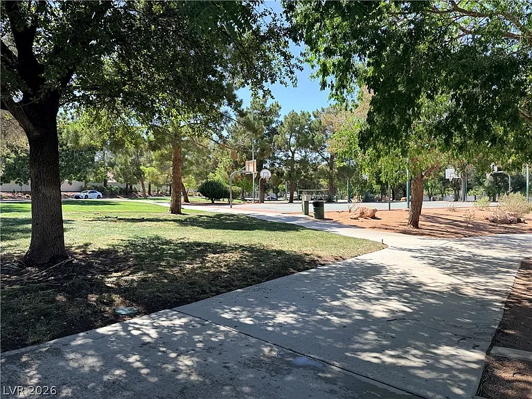 230 Misty Garden St — Photo 27