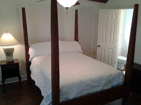 5th image of 307 Lakeview Beach Dr