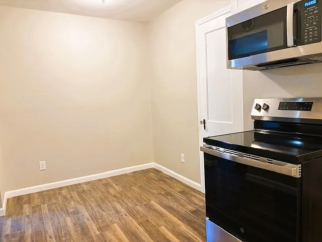 1252 SW Topeka Blvd — Photo 27