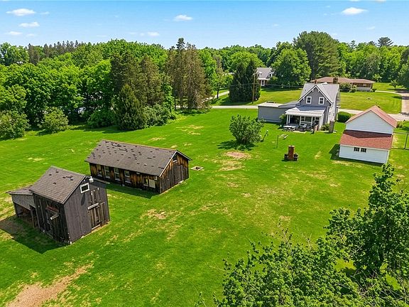 4th image of 735 Kiski Park Dr