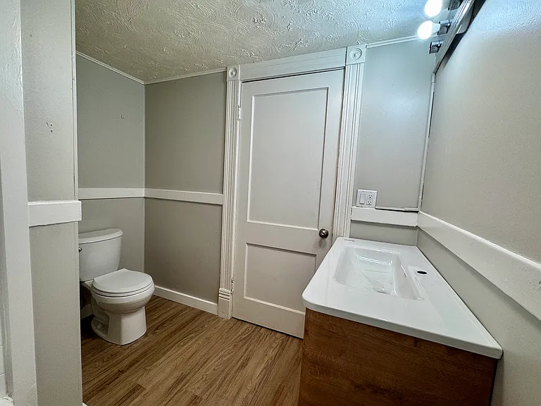 1701 Bunn St — Photo 8