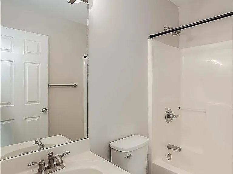 3825 Lady Di Ln #3825 — Photo 9