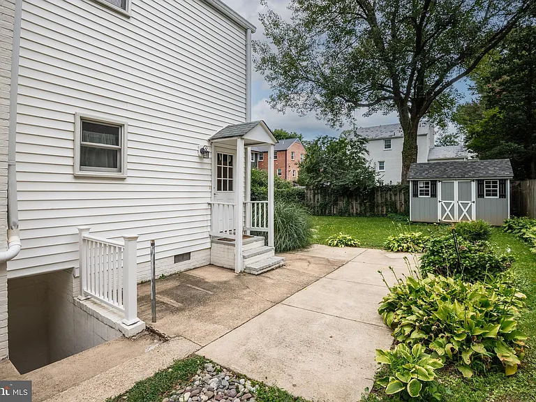 9315 Linden Ave — Photo 20