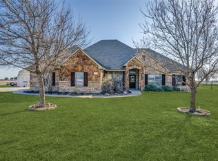 102 Sky Way, Rhome, TX 76078