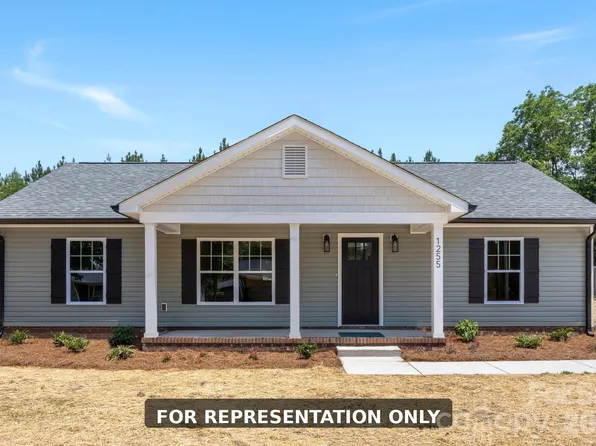 1247 Magnolia St, Albemarle, NC 28001