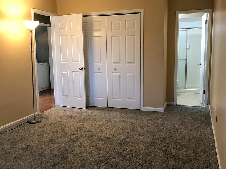 28 Sandybrook Dr #28 — Photo 11