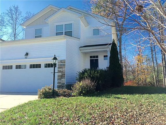 4th image of 9455 Selborne Cir