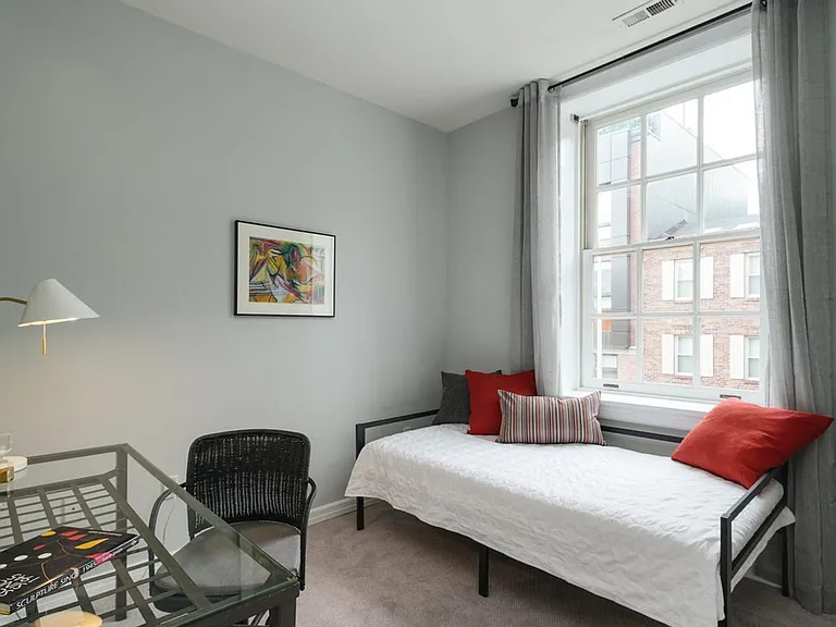 2138 Lombard St #2A — Photo 14