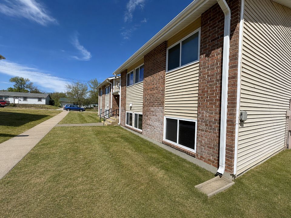 1st image of 906 E E St #902-F