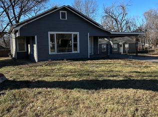 1213 N State St, Augusta, KS 67010