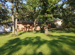 372 Lake Dr, Bonne Terre, MO 63628