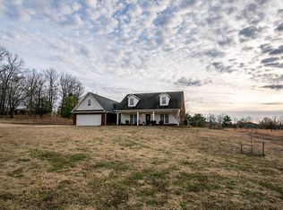 174 McCharen Rd, Thaxton, MS 38871