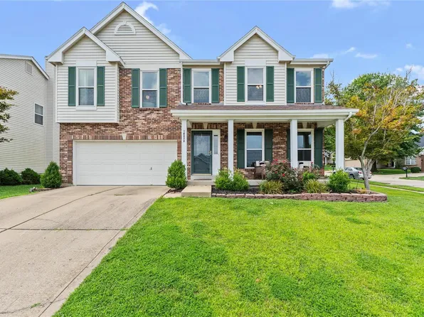 16870 Hickory Trails Ln, Ballwin, MO 63011