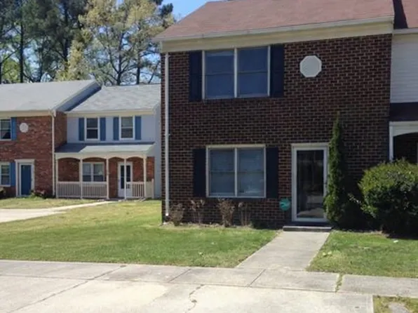 106 Shrewsbury Sq, Yorktown, VA 23692