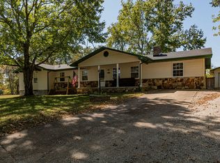 148 Black Hawk Rd, Forsyth, MO 65653